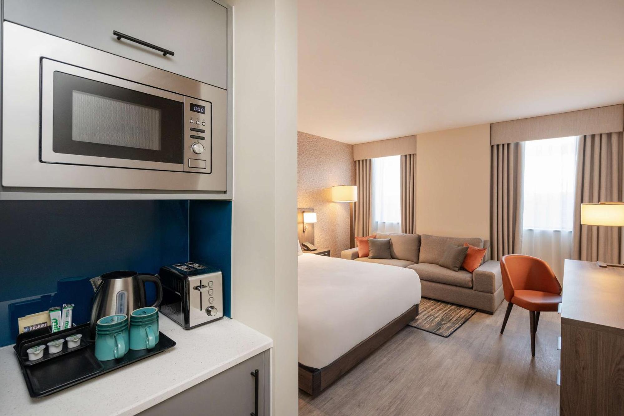 ホテル Hyatt House Leeds リーズ エクステリア 写真